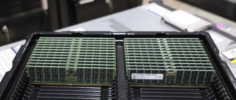MRDIMMs and RDIMMs for Xeon benchmarking
