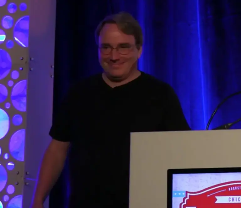 Linus Torvalds Reaffirms That Linux Is Not "Anti-AI" & Not A "Social Warrior" Project